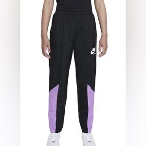 Nike Sportswear Girls Heritage Windpants Nylon Pants Purple & Black Size Small